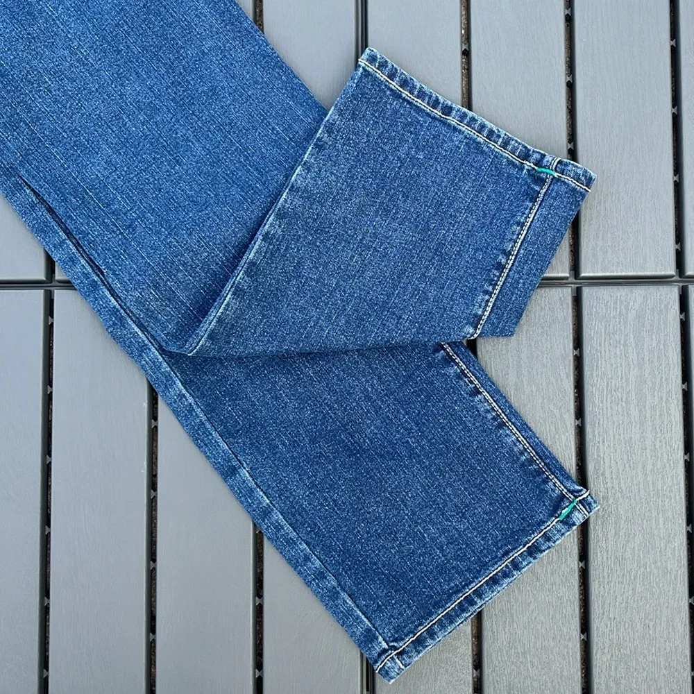 TRUE RELIGION RICKY SINGLE NEEDLE STRAIGHT MEN’S JEAN